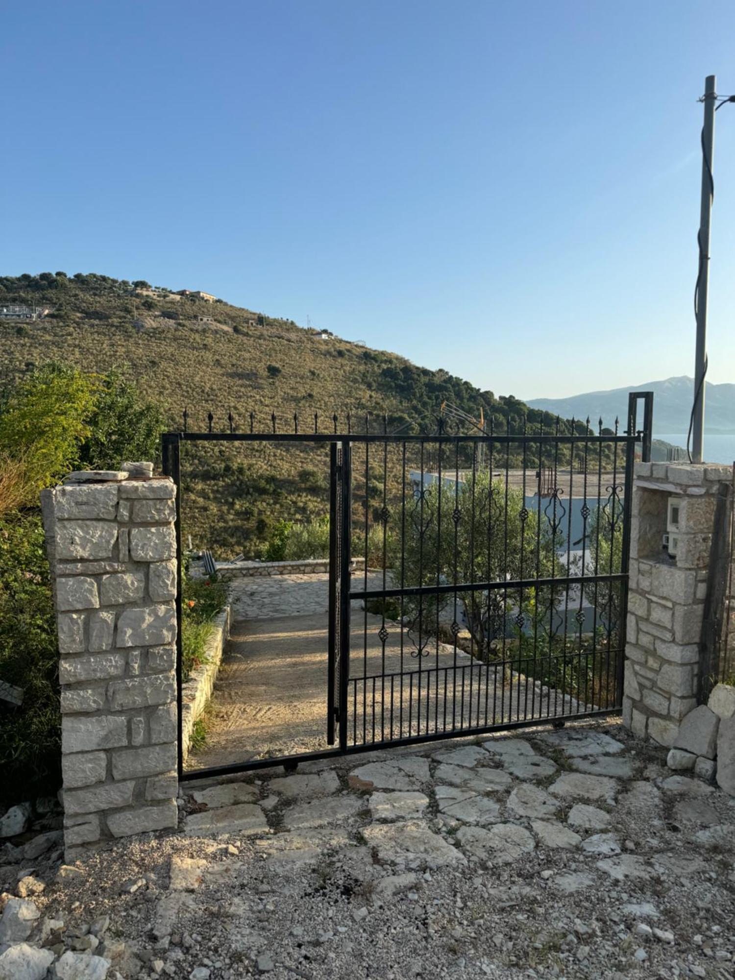 Vila Bedro Саранда Экстерьер фото